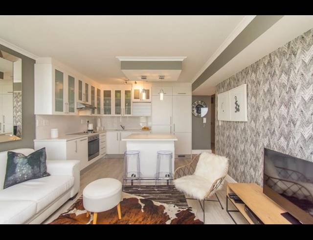 1 BEDROOM PROPERTY TO RENT IN CLAREMONT UPPER